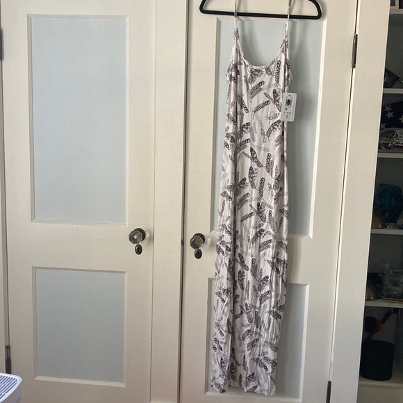 Threads 4 Thought Dresses & Skirts - Threads 4 Thoughts Feather dress